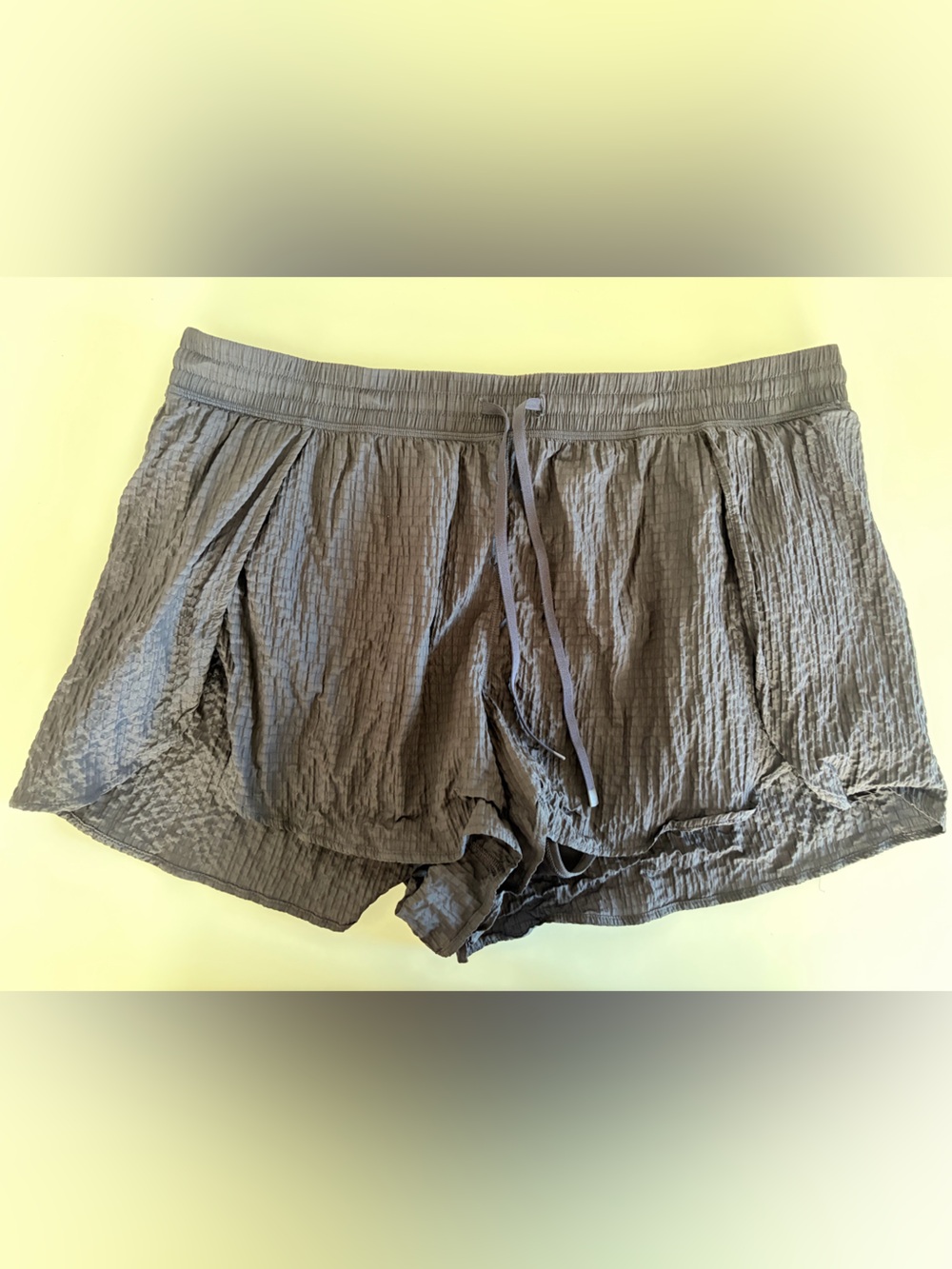 Lululemon Negative Split Textured Run Short 2.5”